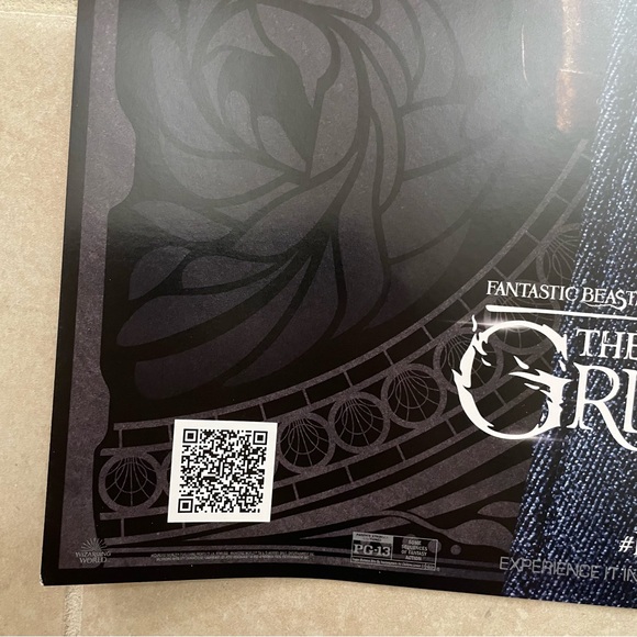 "Fantastic Beasts: The Crimes of Grindelwald" Newt Scamander AT&T Movie Poster - Picture 6 of 7